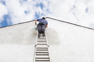 Peinture extérieure à Escamps — façades et ravalement